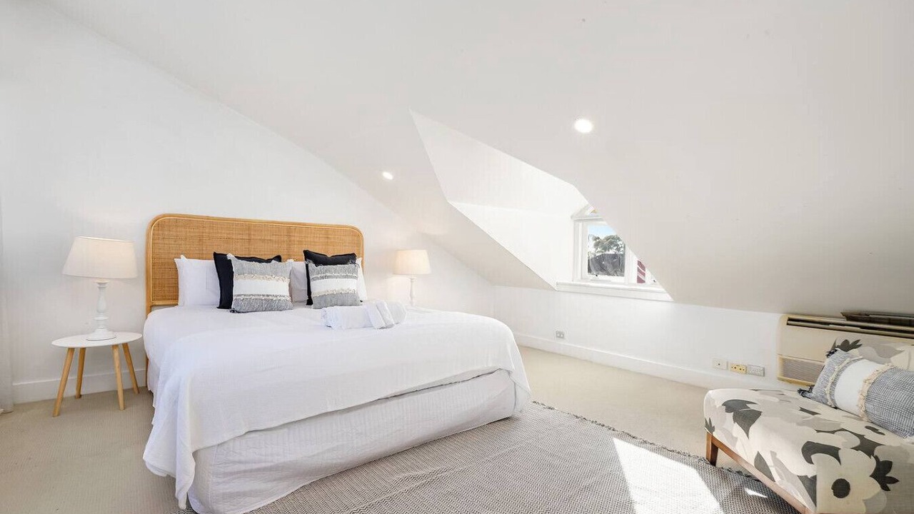 Photo of Bedroom in McMahons Point