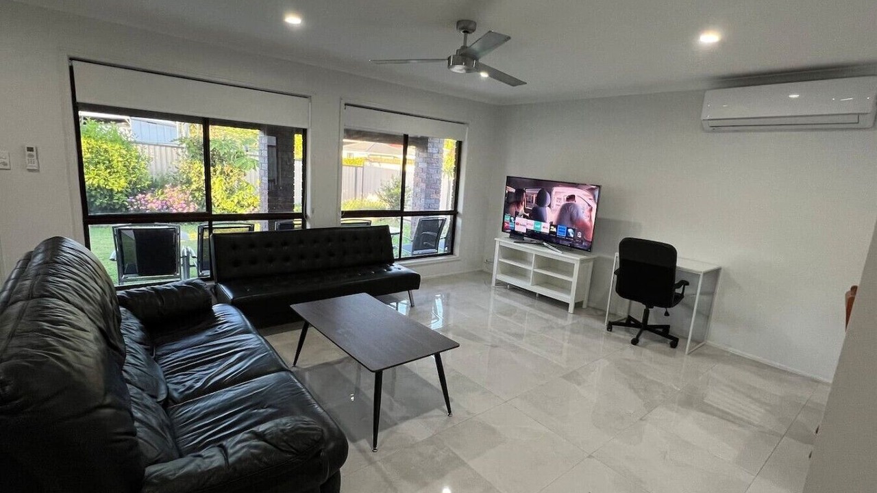 Photo of Livingroom in Hillcrest