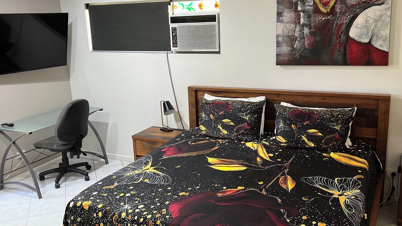Photo of Bedroom in Manunda