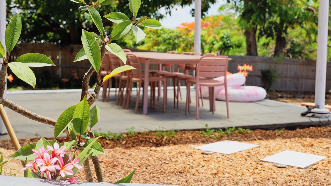 Photo of Outdoor in Bowen