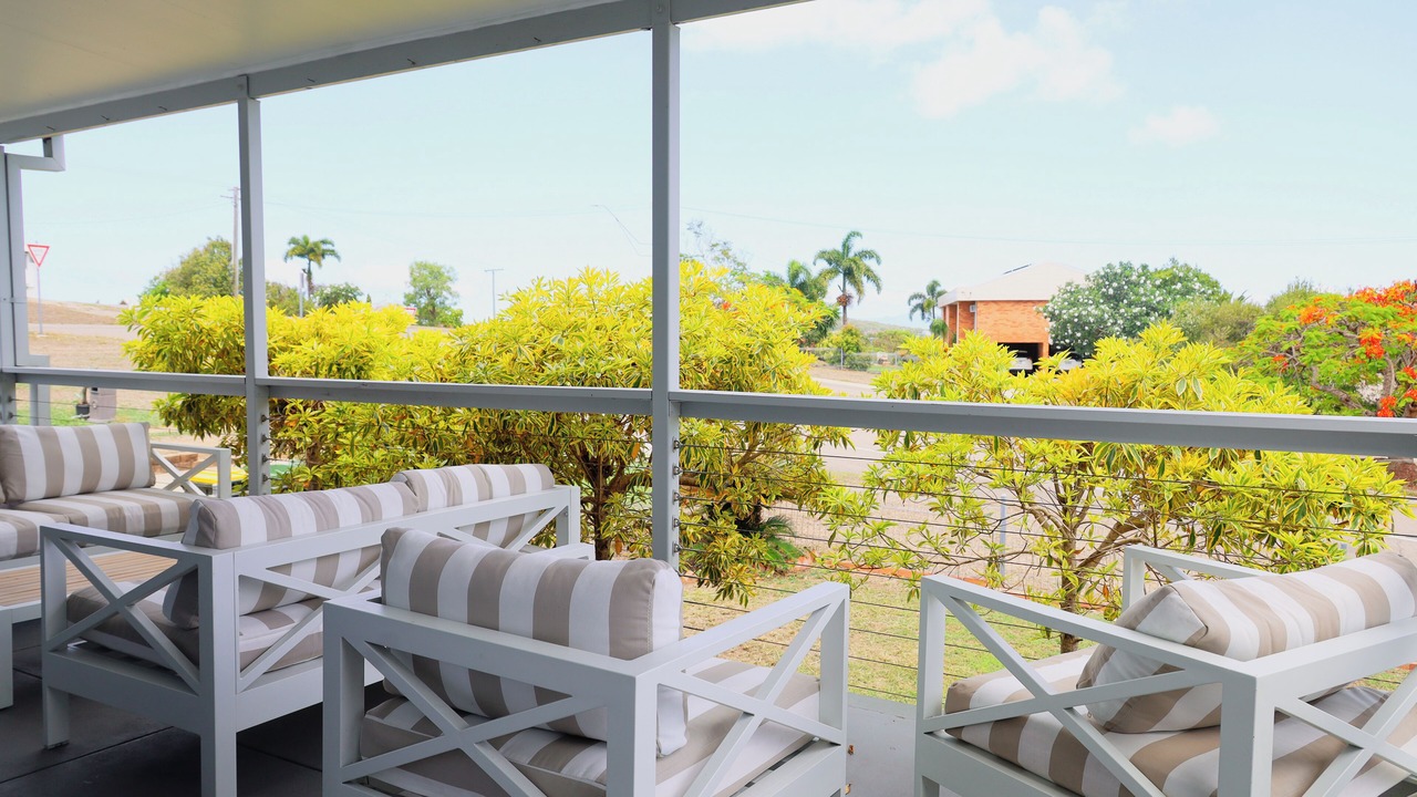 Photo of Outdoor in Bowen