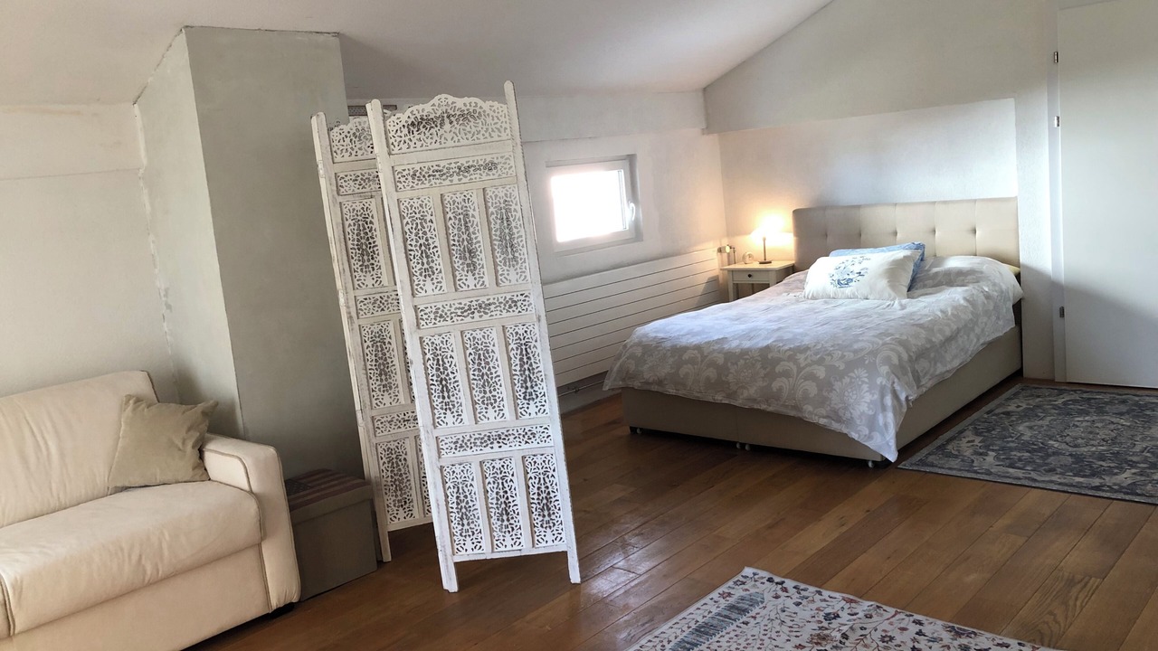 Photo of Bedroom in Villeneuve