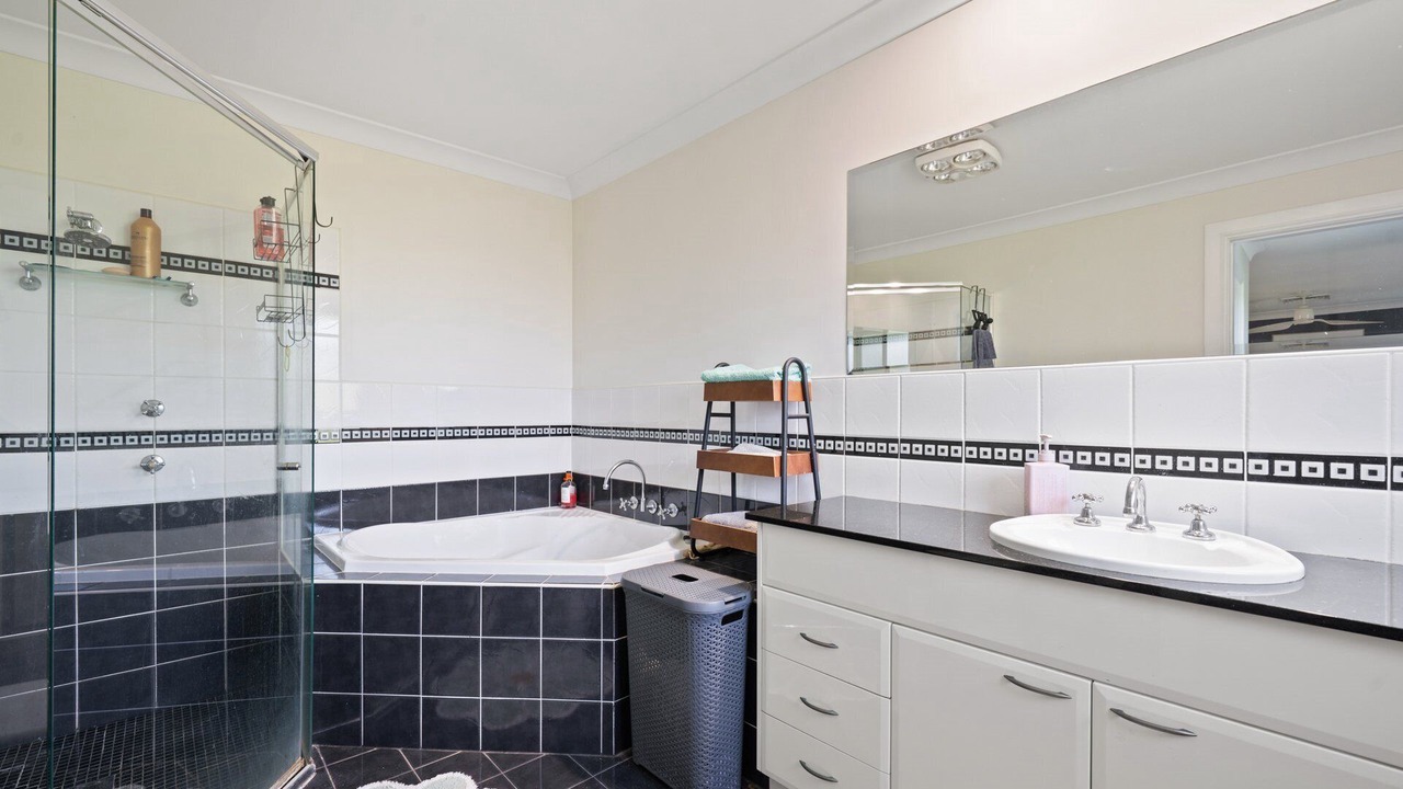 Photo of Bathroom in Long Jetty