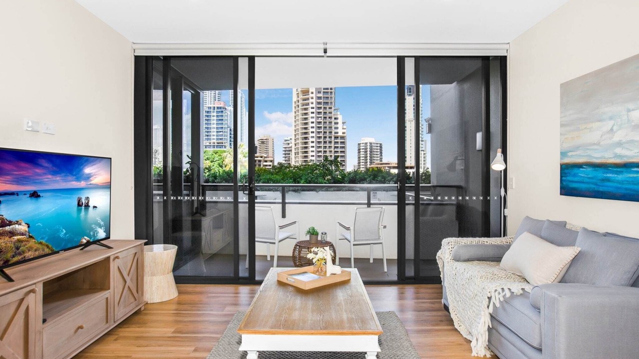 Photo of Livingroom in Surfers Paradise