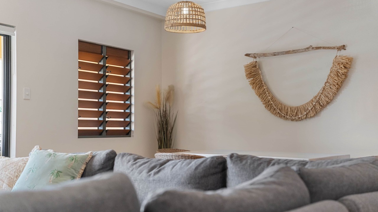 Photo of Livingroom in North Ward