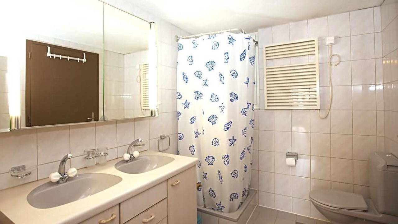 Photo of Bathroom in Hohfluh