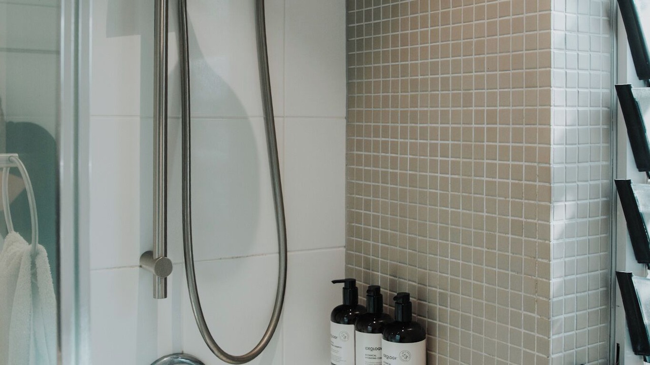 Photo of Bathroom in Twin Waters