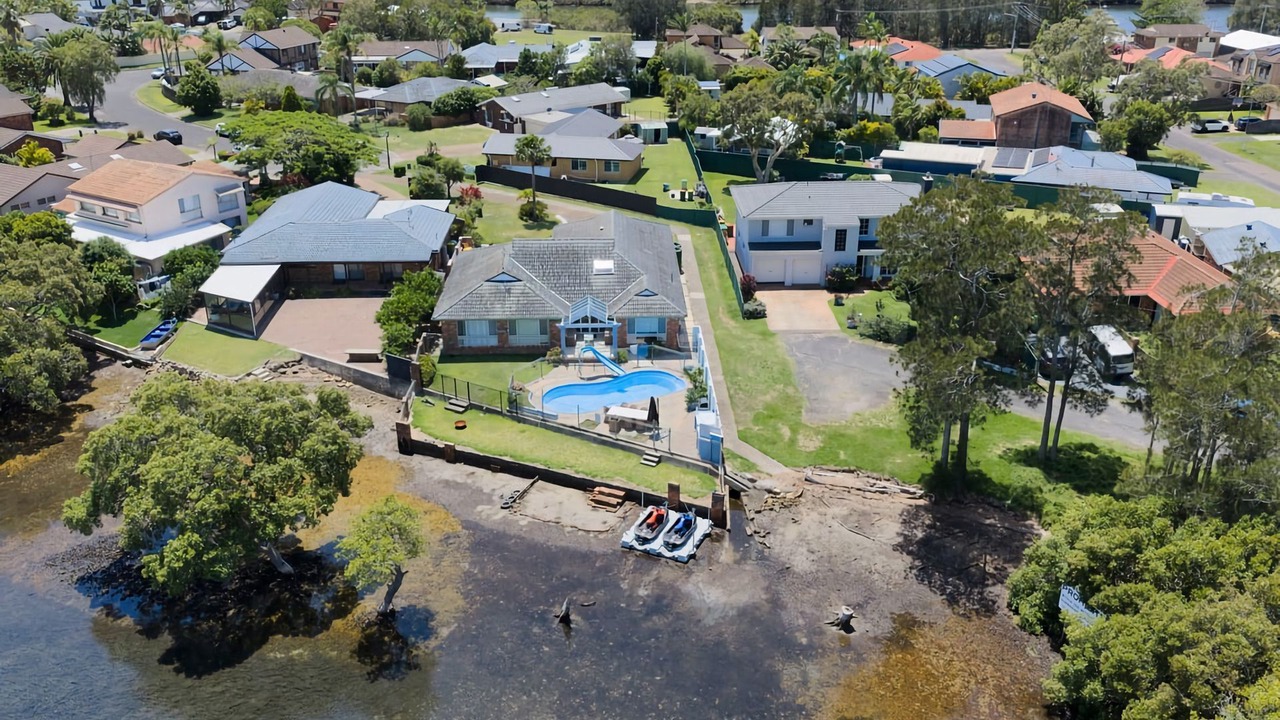 Photo of Outdoor in St Huberts Island