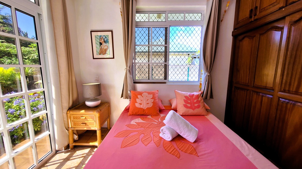Photo of Bedroom in Afaahiti