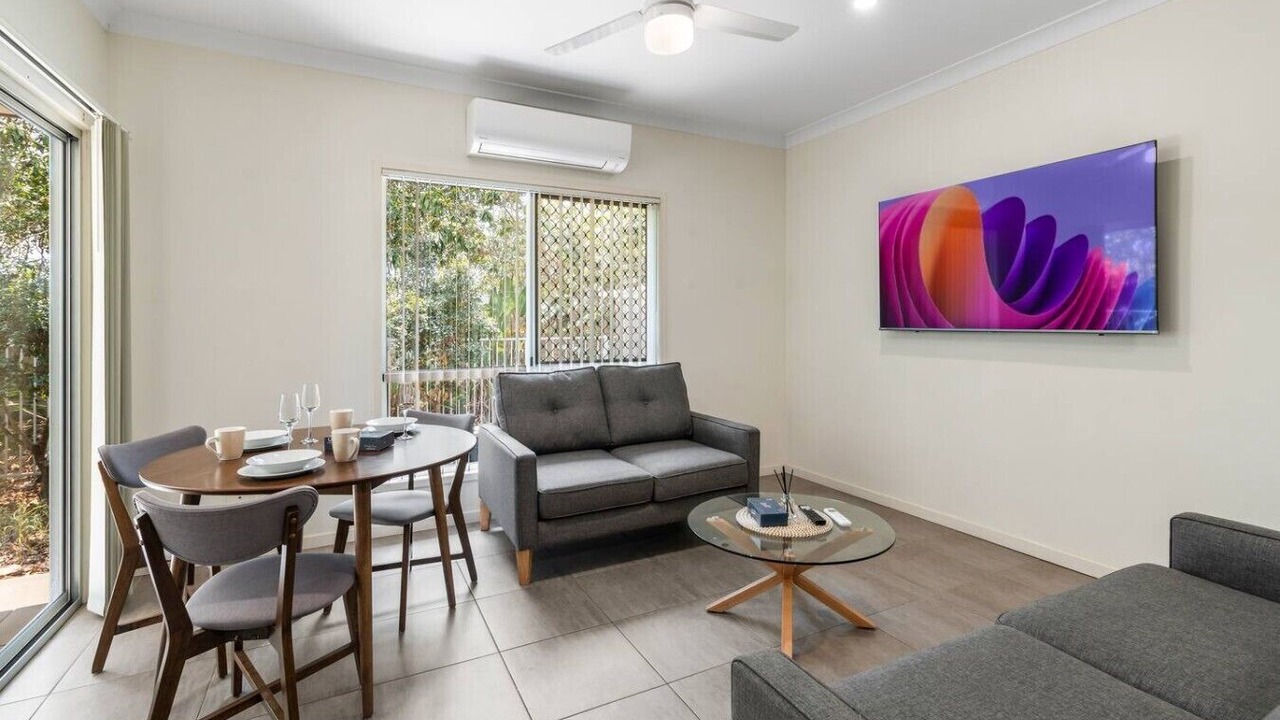 Photo of Livingroom in Mount Warren Park