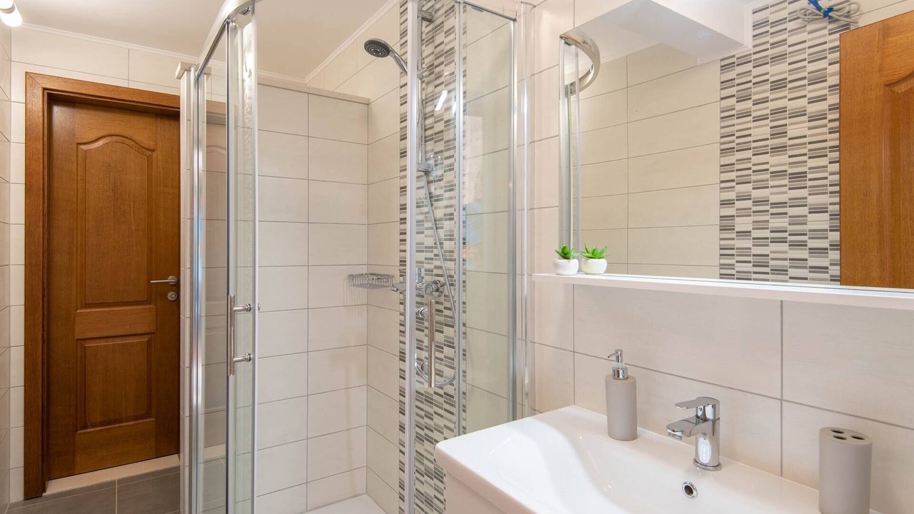 Photo of Bathroom in Loviste