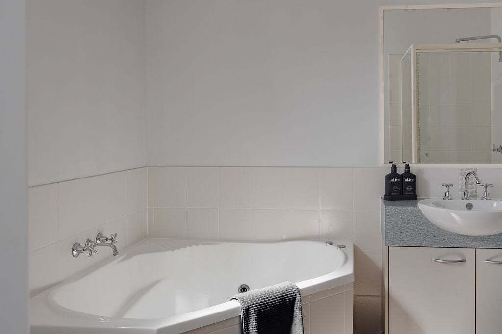 Photo of Bathroom in Warana
