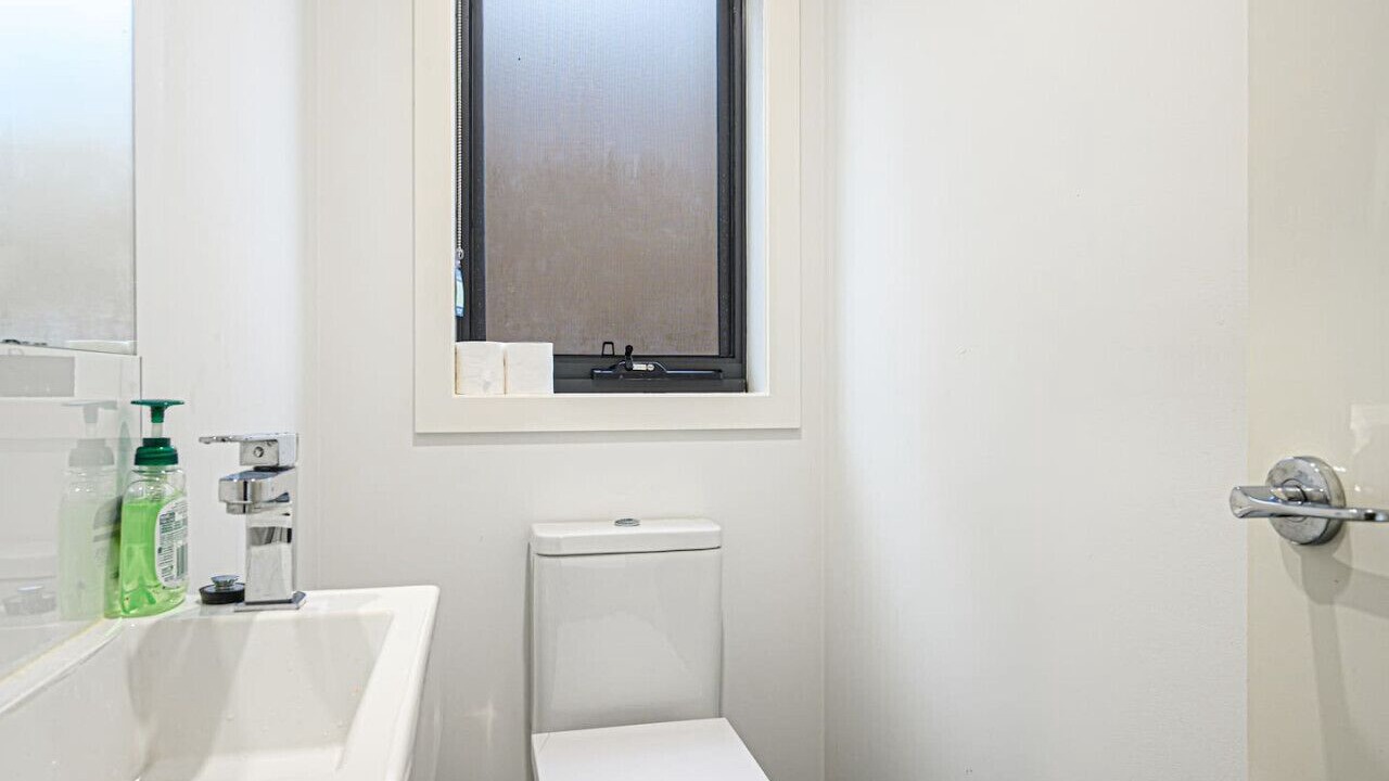Photo of Bathroom in Catherine Field