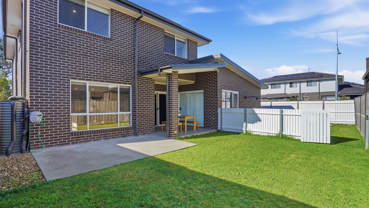 Photo of Outdoor in Gledswood Hills