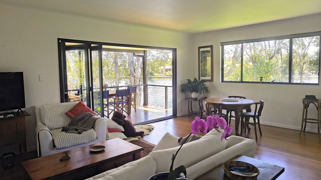 Photo of Livingroom in Ocean Shores