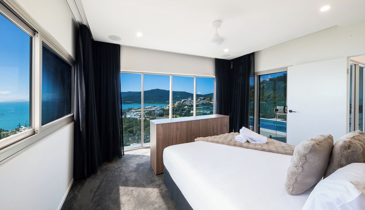Photo of Bedroom in Airlie Beach