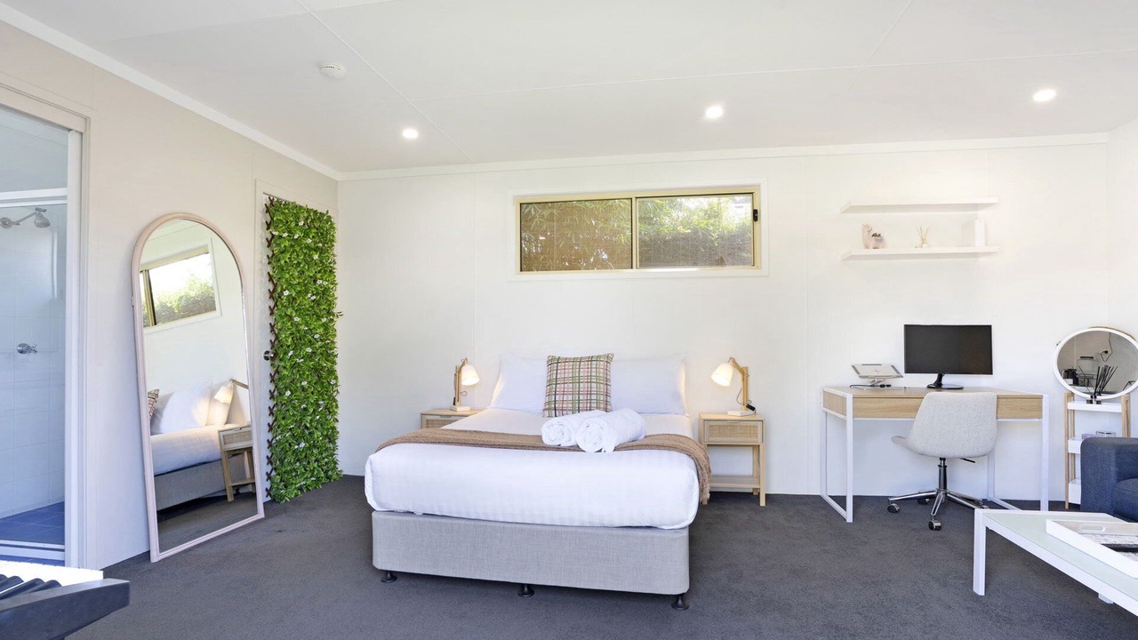 Photo of Bedroom in Berkeley Vale