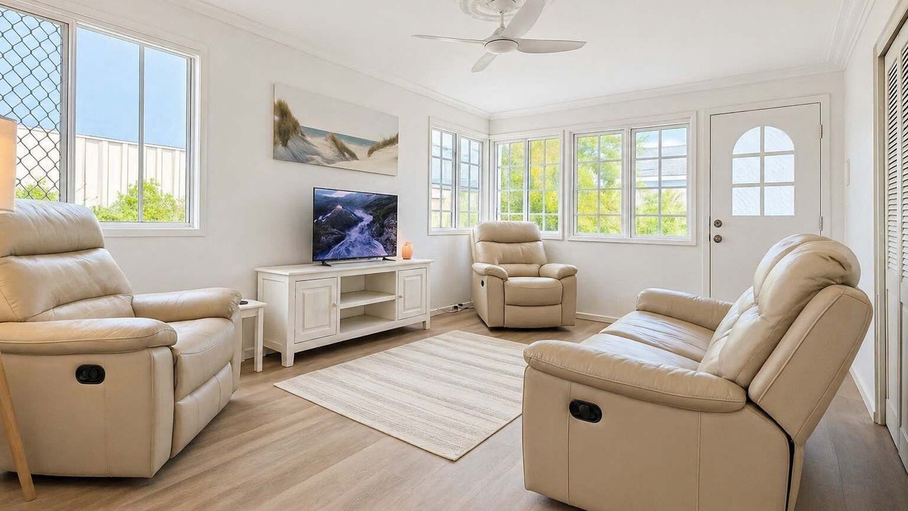 Photo of Livingroom in Runaway Bay