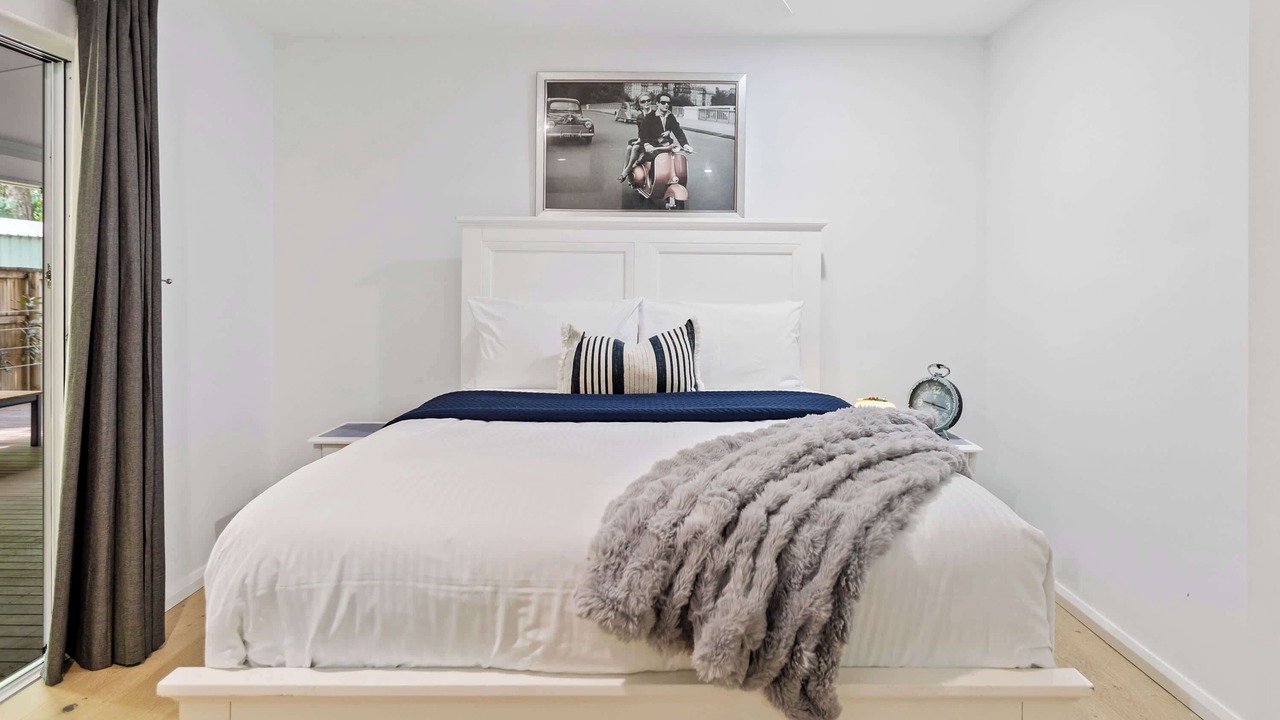 Photo of Bedroom in Clifton Beach