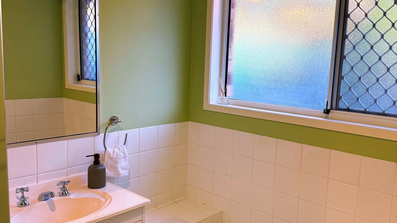 Photo of Bathroom in Oxenford