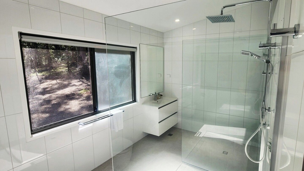 Photo of Bathroom in Gheerulla