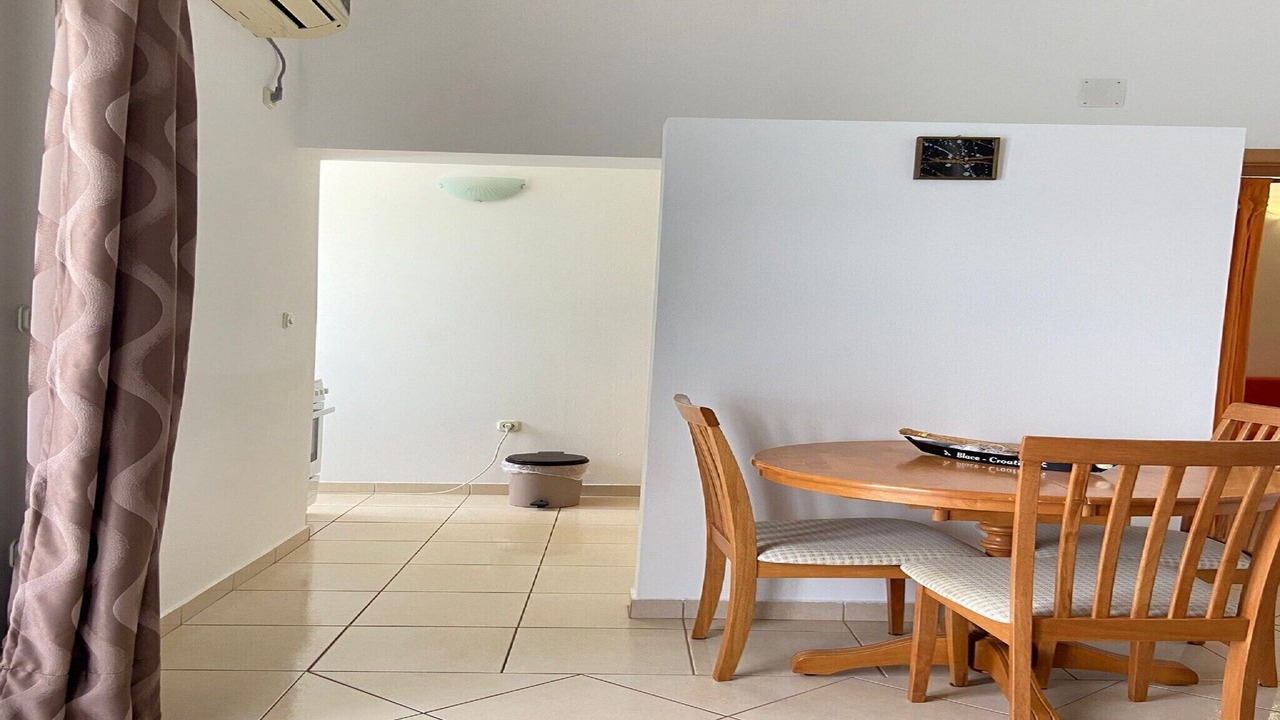 Photo of Livingroom in Blace