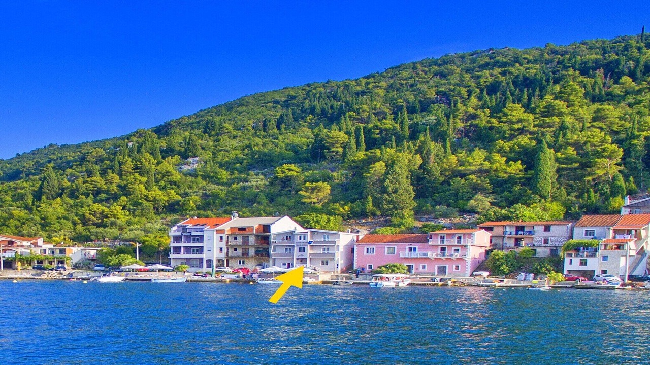 Photo of Outdoor in Blace