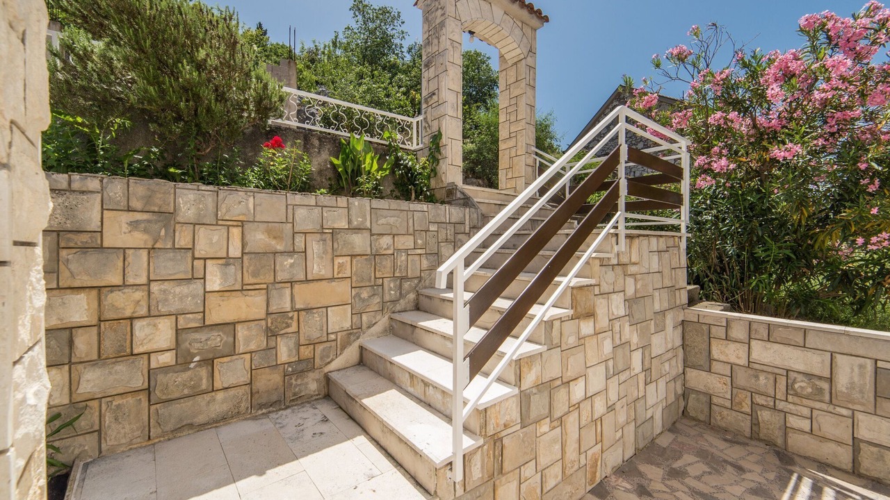 Photo of Outdoor in Ploce