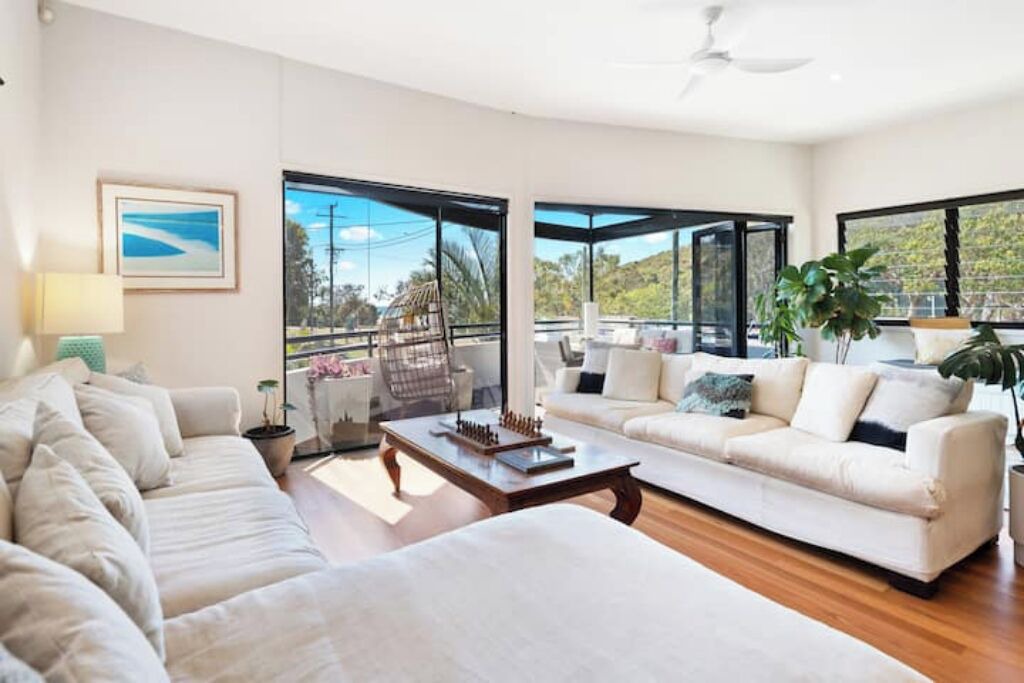 Photo of Livingroom in Currumbin