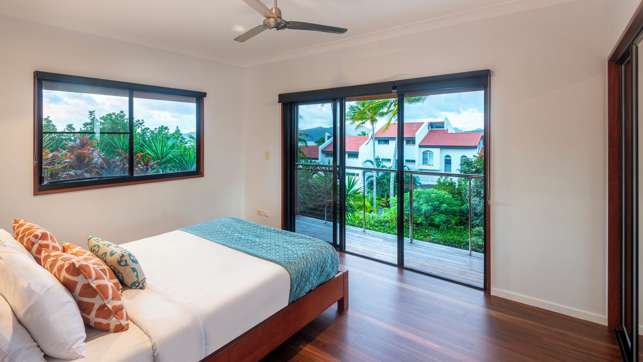 Photo of Bedroom in Hamilton Island