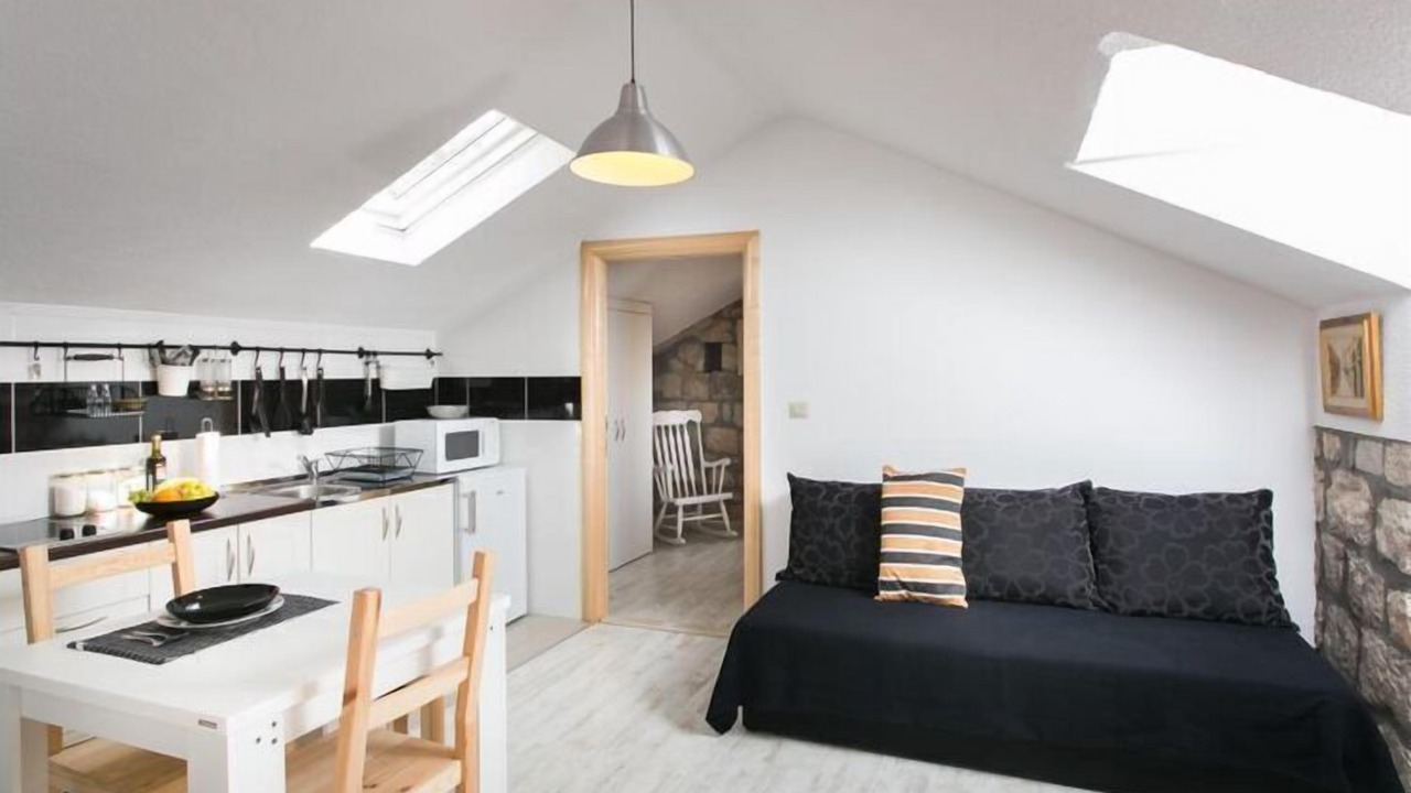 Photo of Livingroom in Pile