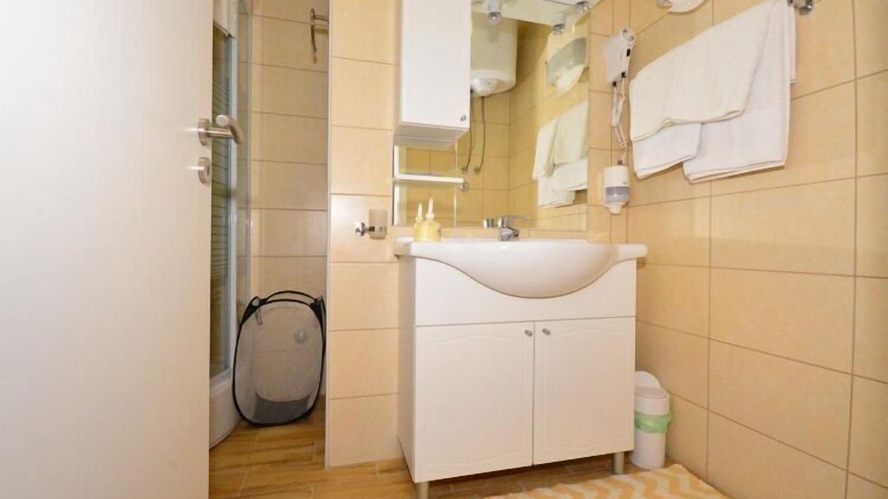 Photo of Bathroom in Gruda