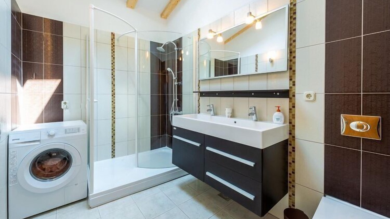 Photo of Bathroom in Trsteno