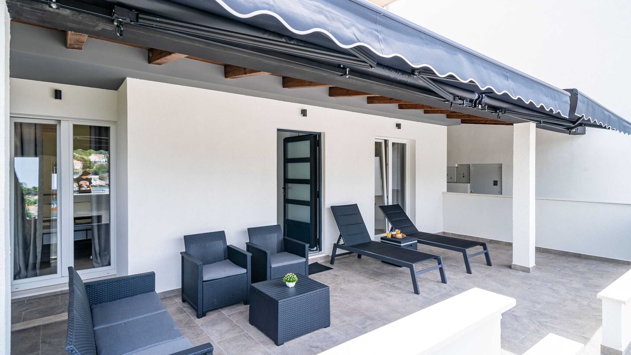 Photo of Outdoor in Molunat