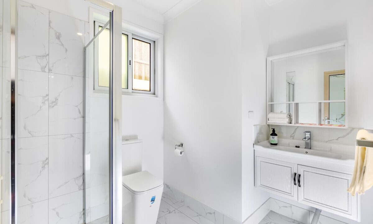 Photo of Bathroom in Cannon Hill