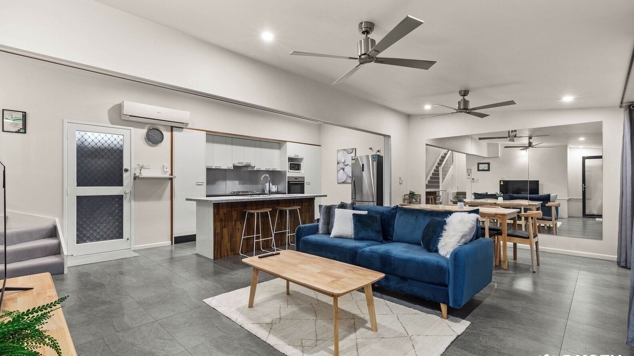Photo of Livingroom in Spring Hill