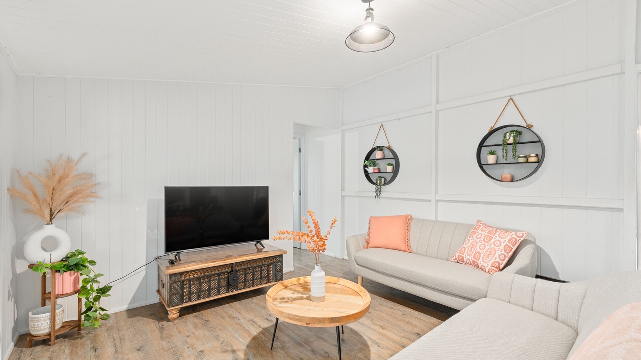 Photo of Livingroom in North Booval