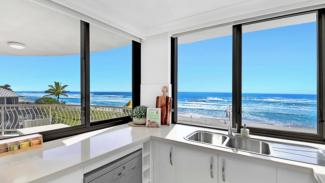 Photo of Others in Mermaid Beach