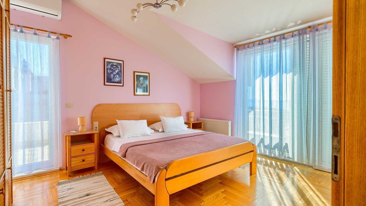 Photo of Bedroom in Moca