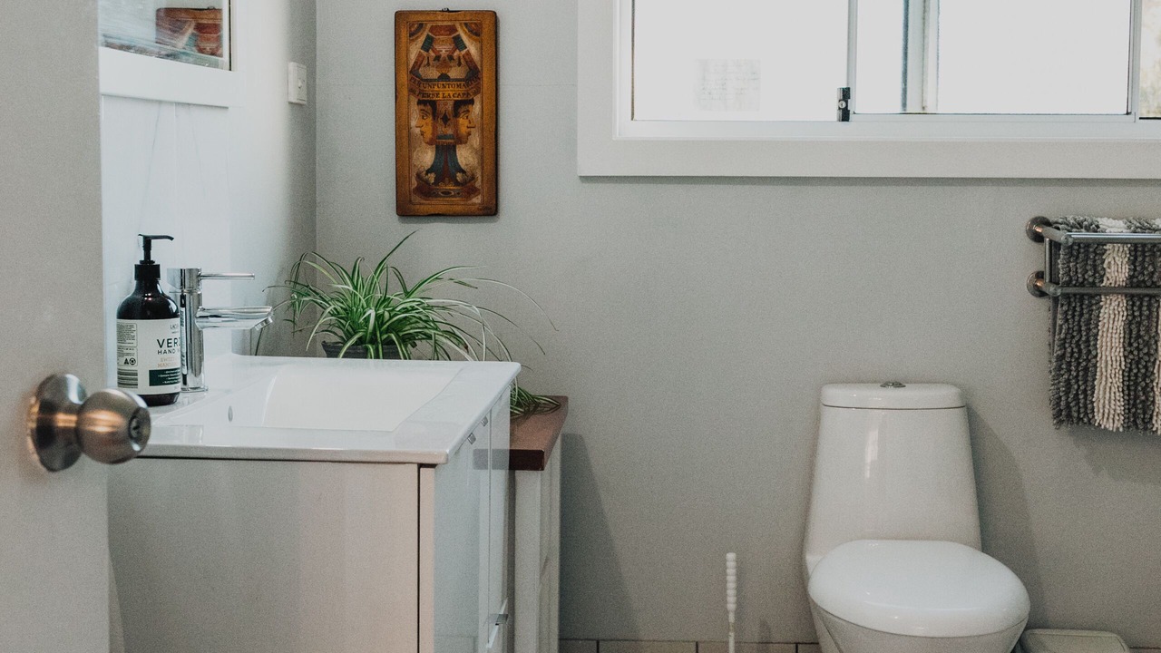 Photo of Bathroom in Grose Vale