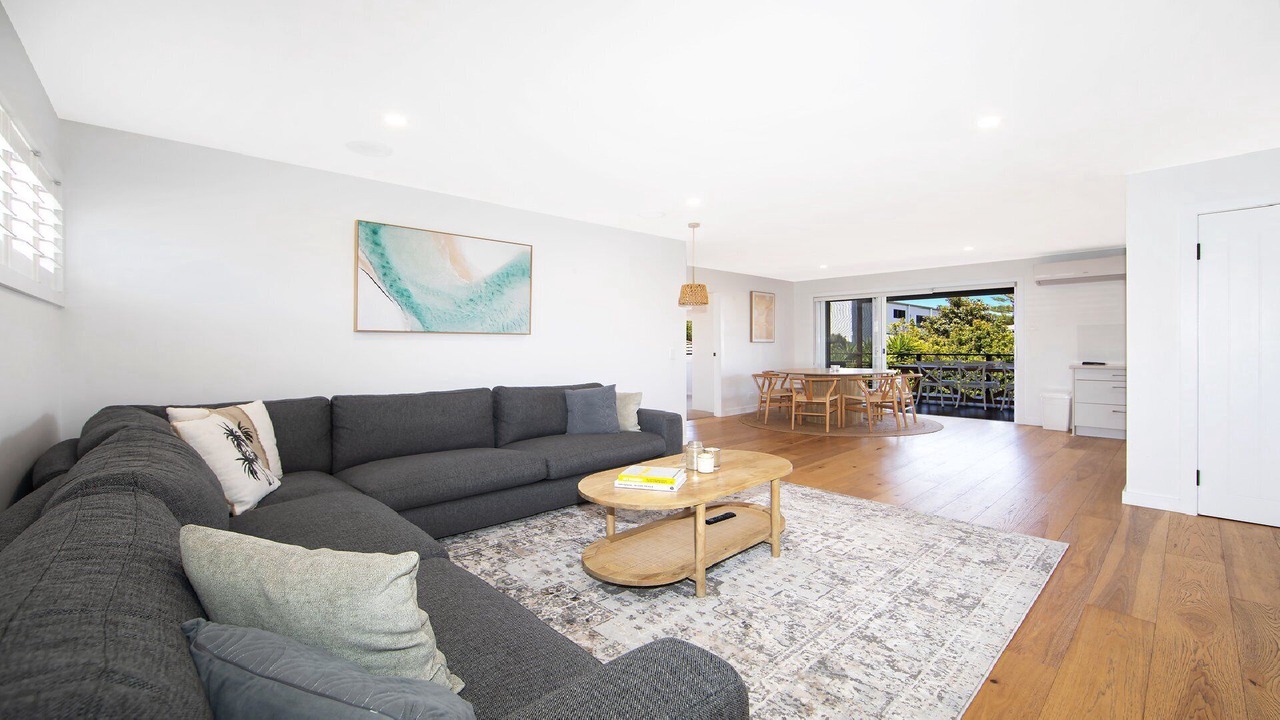 Photo of Livingroom in Booker Bay