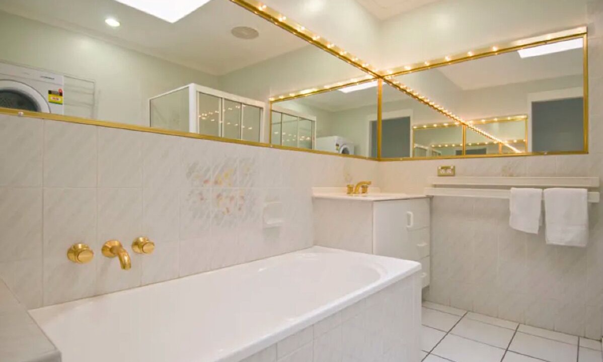 Photo of Bathroom in Eli Waters