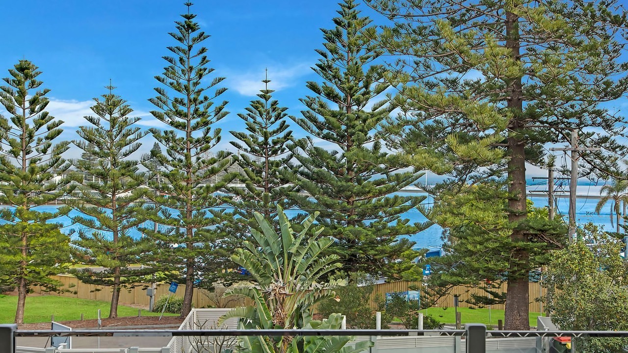 Photo of Outdoor in The Entrance North