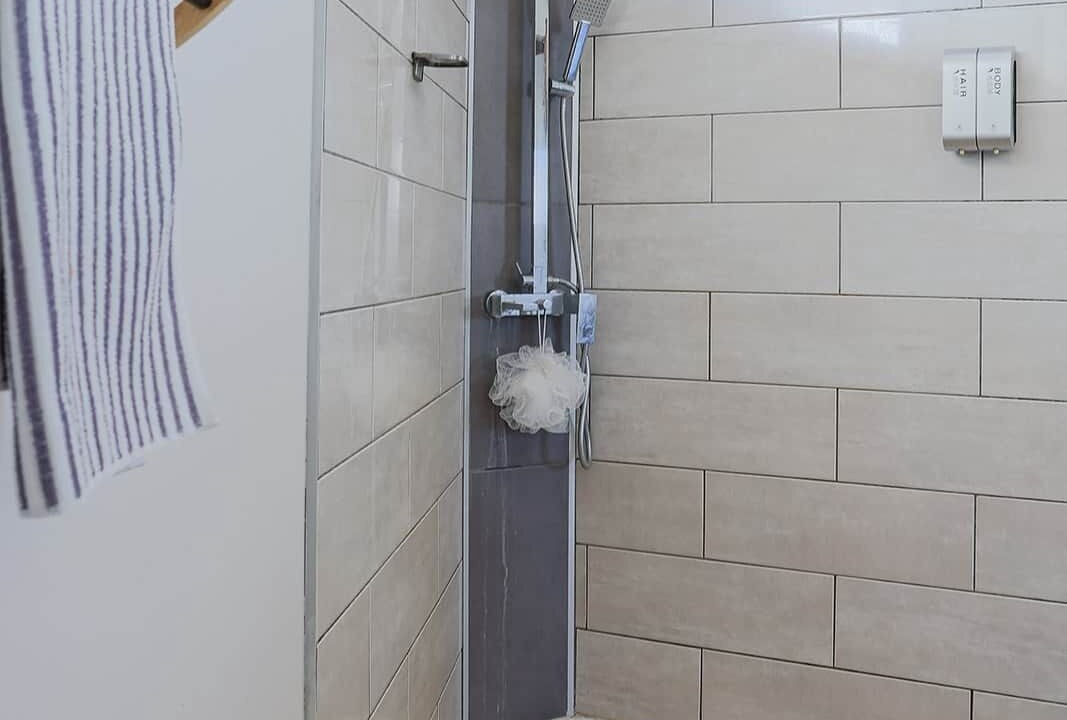 Photo of Bathroom in Faaa
