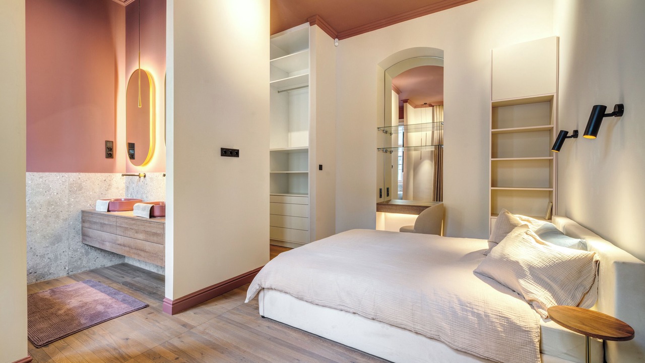 Photo of Bedroom in Palace District
