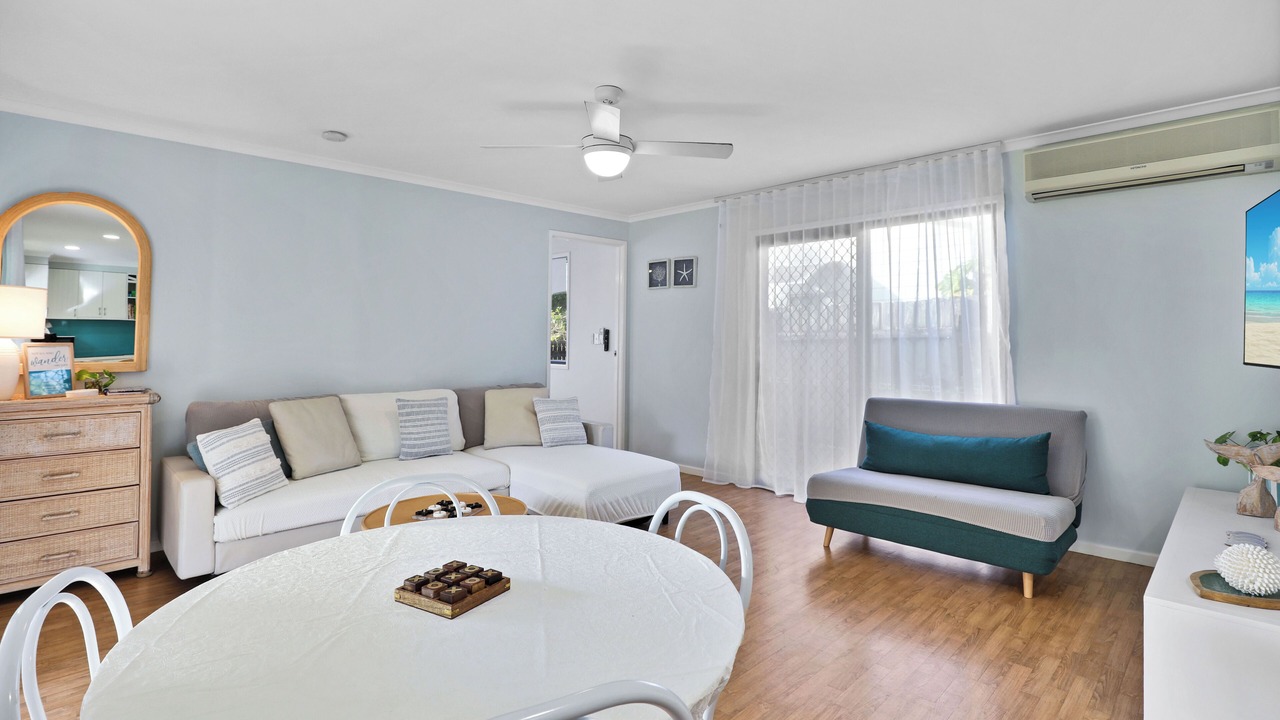 Photo of Livingroom in Amity Point