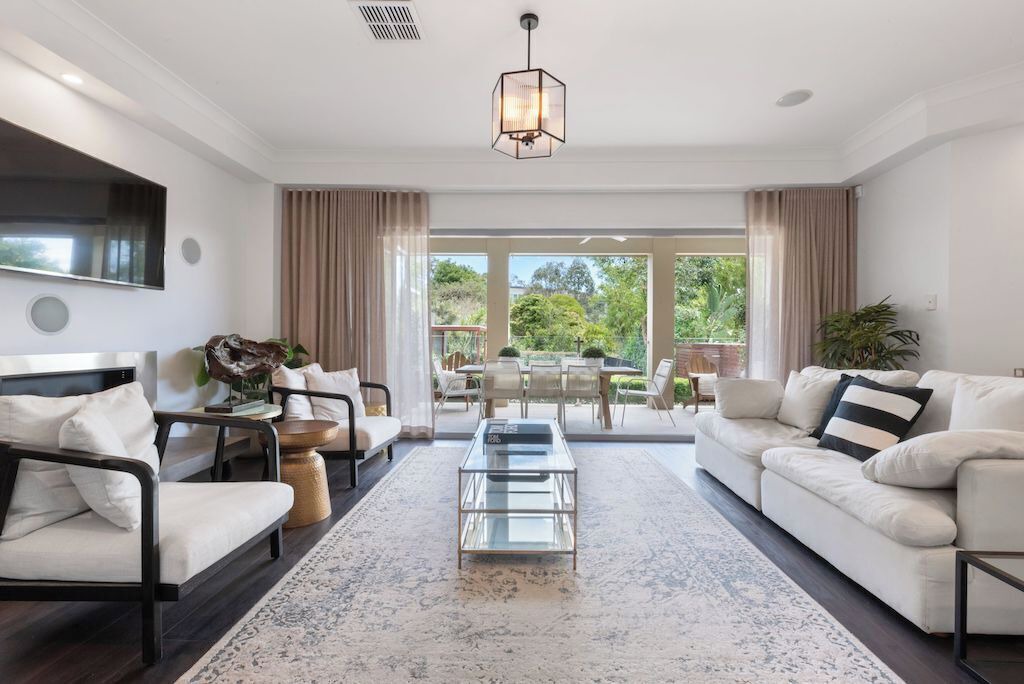 Photo of Livingroom in Balmoral