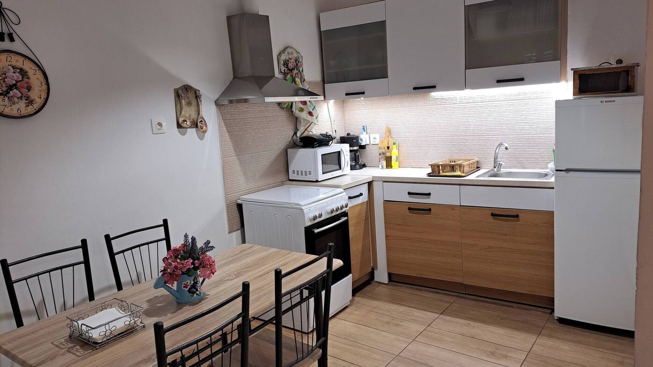 Photo of Kitchen in Elliniko-Argyroupoli