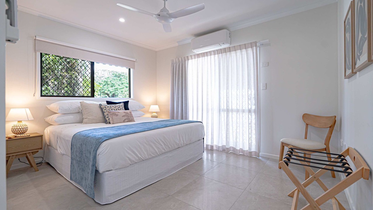 Photo of Bedroom in Mission Beach