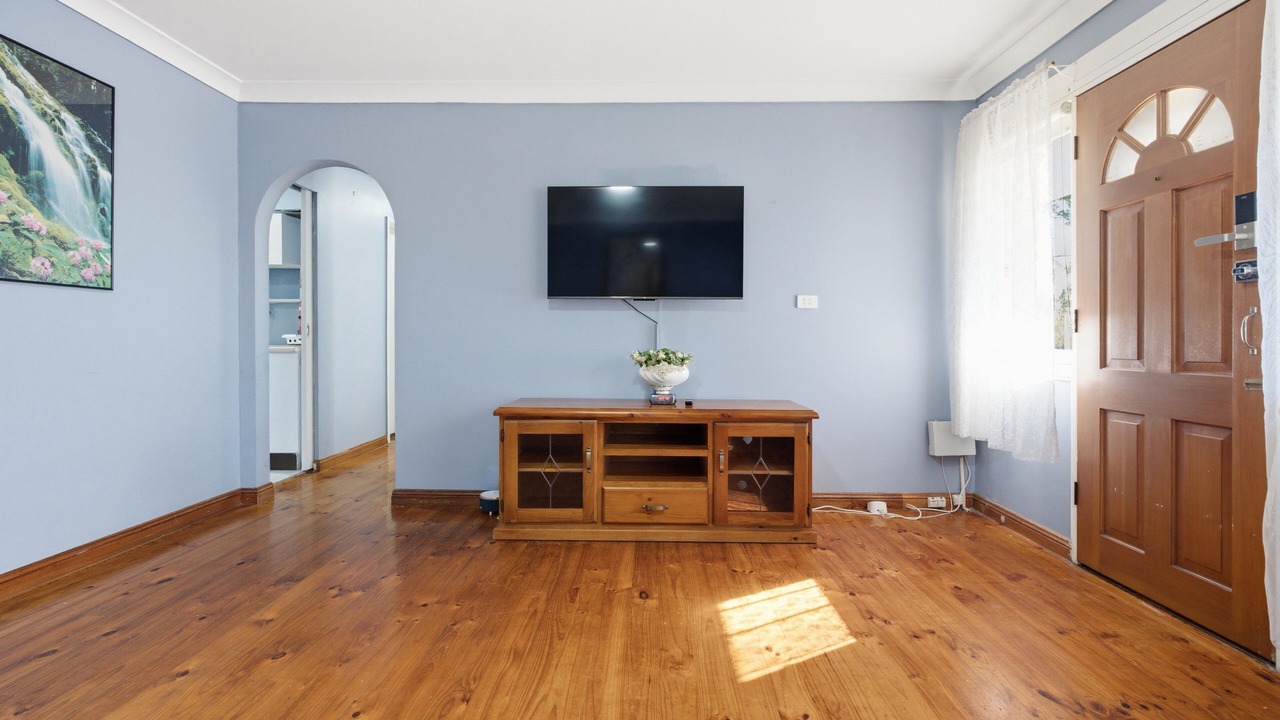 Photo of Livingroom in Hebersham